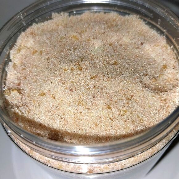 Hand crafted natural Bay Rum and Brown sugar emulsified sugar scrub 6oz - Picture 10 of 10